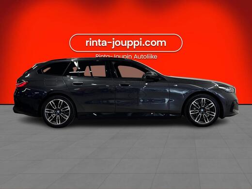 BMW i5 vaihtoauto