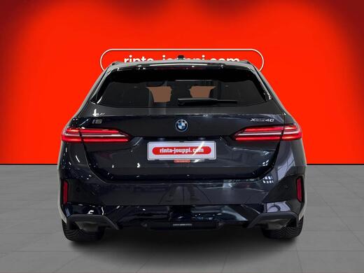 BMW i5 vaihtoauto