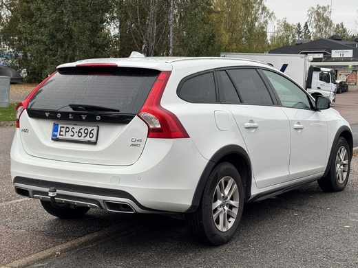 Volvo V60 Cross Country vaihtoauto
