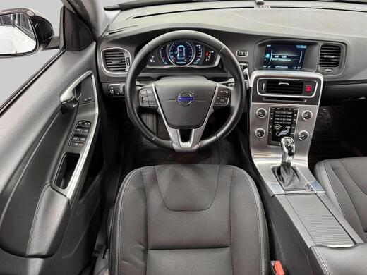 Volvo V60 Cross Country vaihtoauto