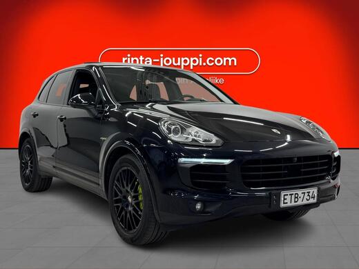 Porsche Cayenne vaihtoauto