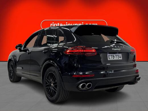 Porsche Cayenne vaihtoauto