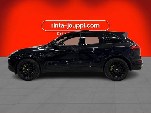 Porsche Cayenne vaihtoauto