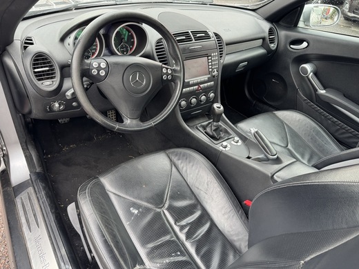 Mercedes-Benz SLK vaihtoauto