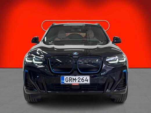 BMW iX3 vaihtoauto