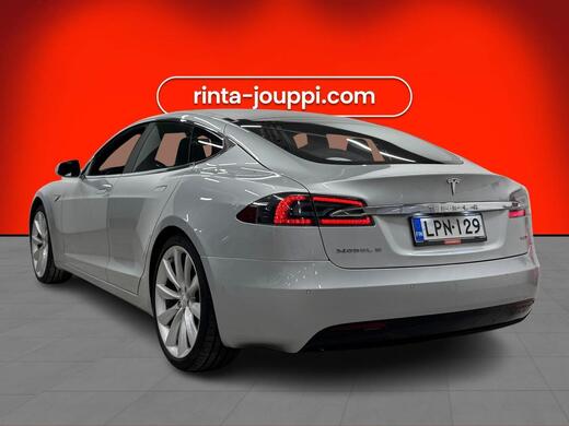 Tesla Model S vaihtoauto