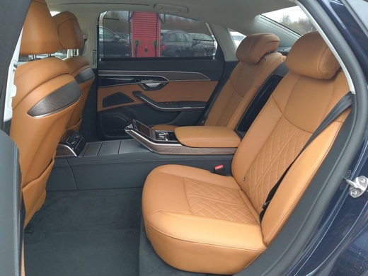 Audi A8 vaihtoauto