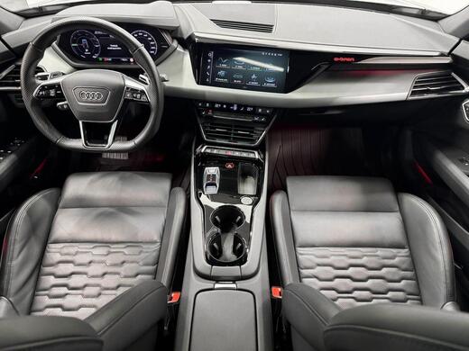 Audi e-tron GT vaihtoauto