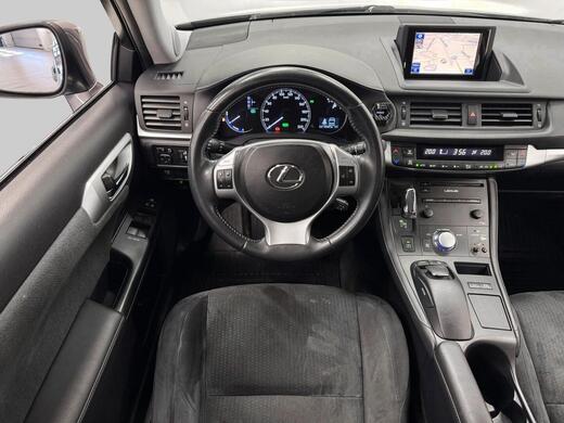 Lexus CT vaihtoauto