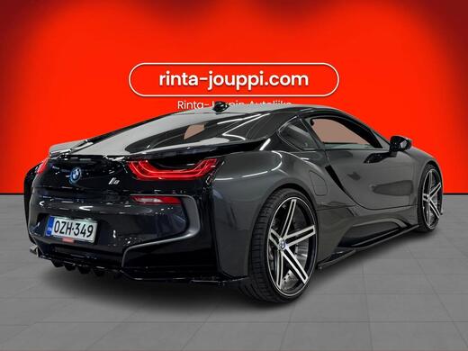 BMW i8 vaihtoauto