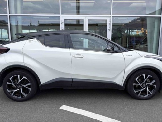Toyota C-HR vaihtoauto