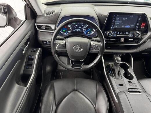 Toyota Land Cruiser vaihtoauto