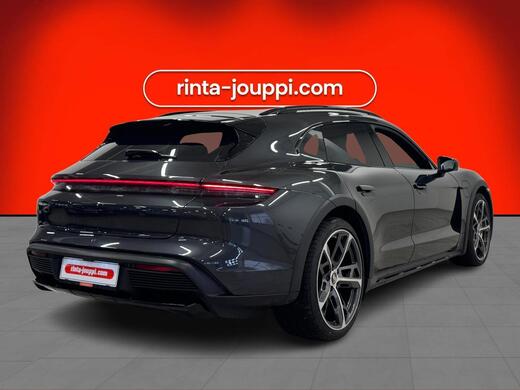Porsche Taycan vaihtoauto