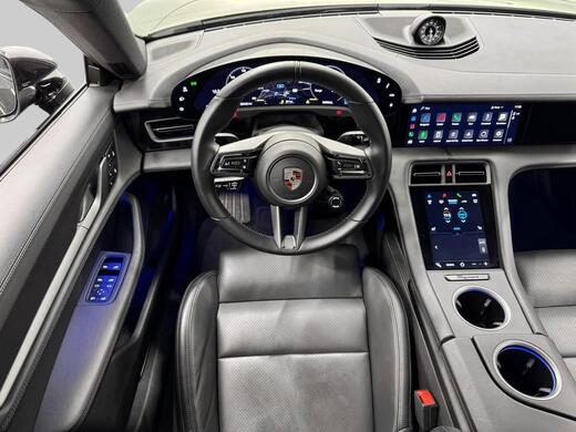Porsche Taycan vaihtoauto