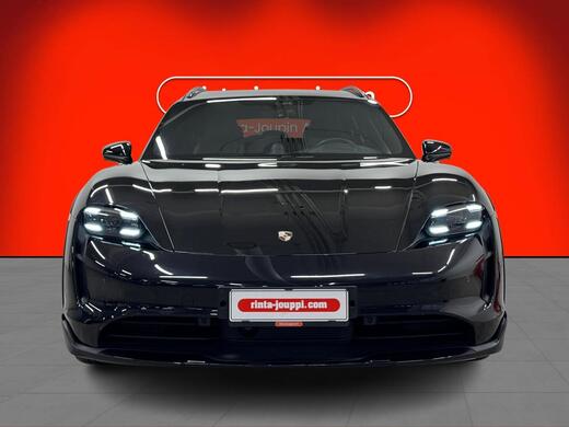 Porsche Taycan vaihtoauto