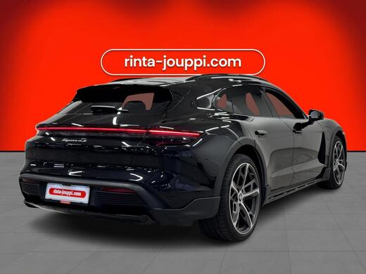 Porsche Taycan vaihtoauto