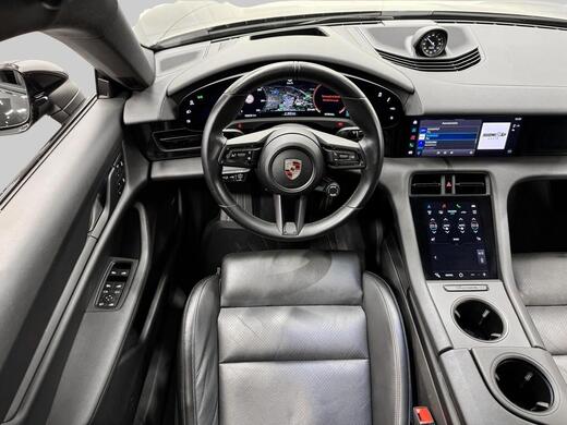Porsche Taycan vaihtoauto