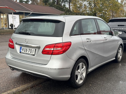 Mercedes-Benz B vaihtoauto