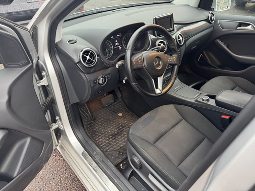 Mercedes-Benz B vaihtoauto