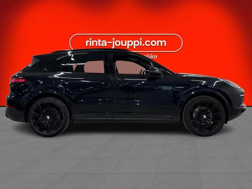 Porsche Cayenne vaihtoauto