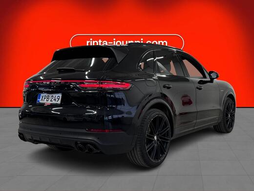 Porsche Cayenne vaihtoauto