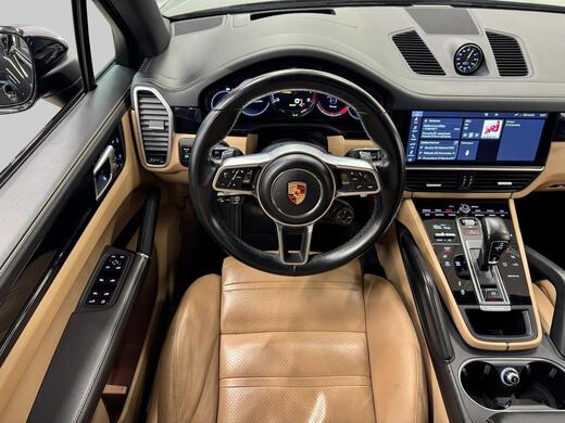 Porsche Cayenne vaihtoauto