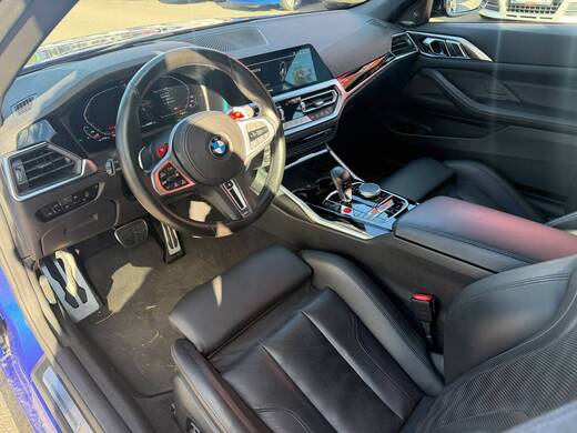 BMW M4 vaihtoauto