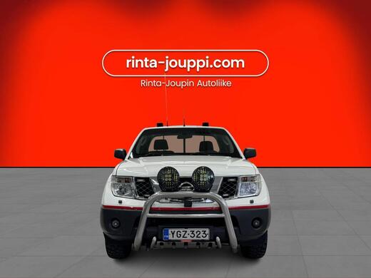 Nissan Navara vaihtoauto