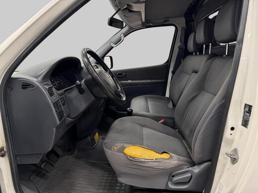 Toyota Hiace vaihtoauto