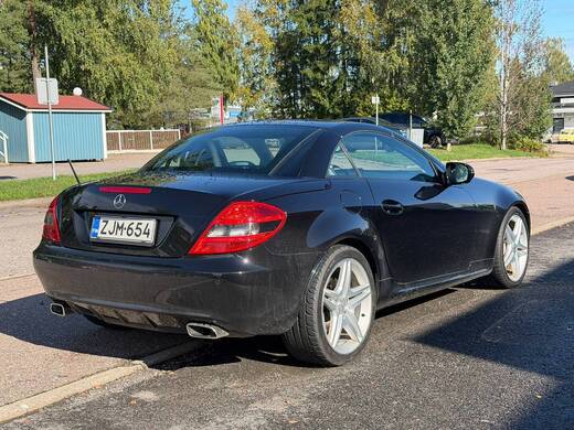 Mercedes-Benz SLK vaihtoauto