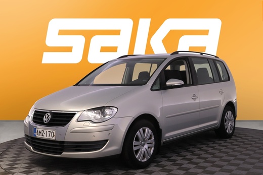 Volkswagen Touran vaihtoauto