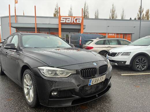 BMW 320 vaihtoauto