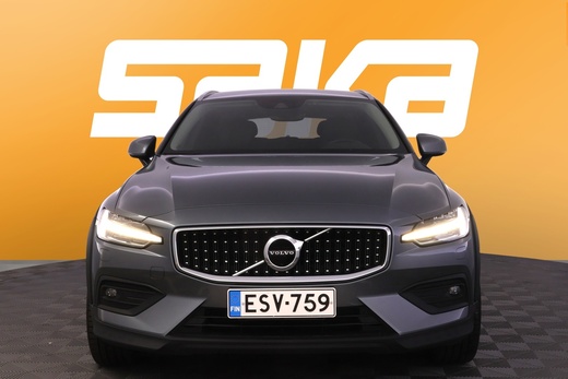 Volvo V60 Cross Country vaihtoauto