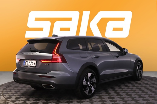 Volvo V60 Cross Country vaihtoauto