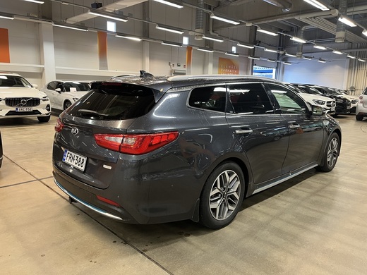 Kia Optima vaihtoauto