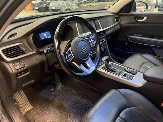 Kia Optima vaihtoauto