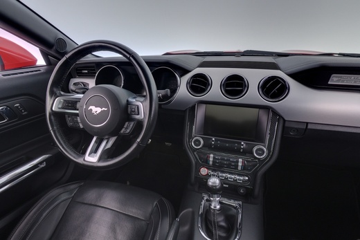 Ford USA Mustang vaihtoauto