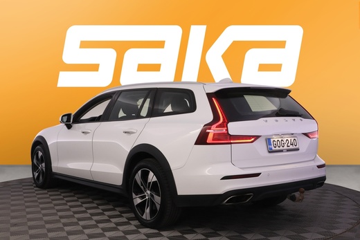 Volvo V60 Cross Country vaihtoauto