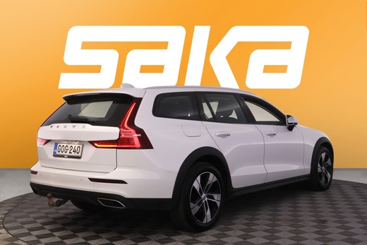 Volvo V60 Cross Country vaihtoauto