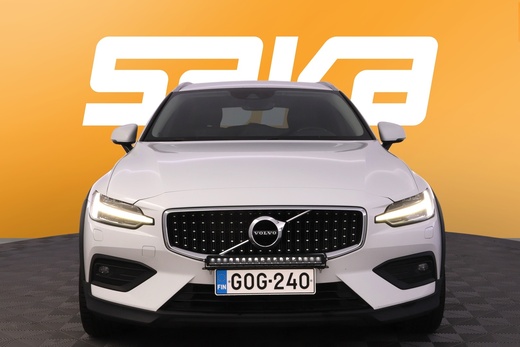 Volvo V60 Cross Country vaihtoauto