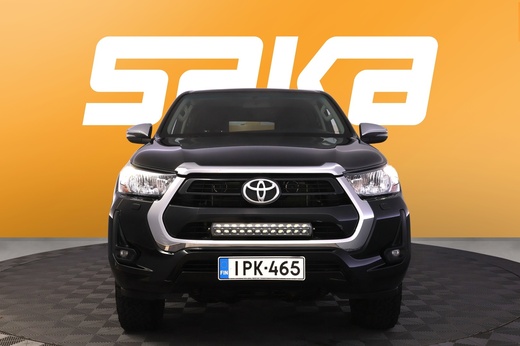 Toyota Hilux vaihtoauto