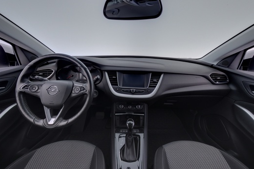 Opel Grandland X vaihtoauto