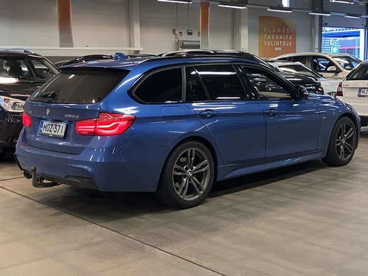 BMW 320 vaihtoauto