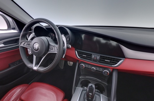 Alfa Romeo Giulia vaihtoauto