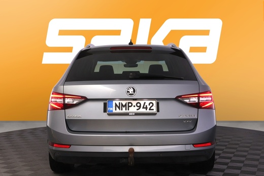 Skoda Superb vaihtoauto