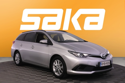 Toyota Auris vaihtoauto