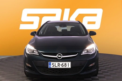 Opel Astra vaihtoauto