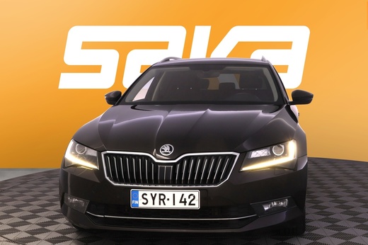 Skoda Superb vaihtoauto