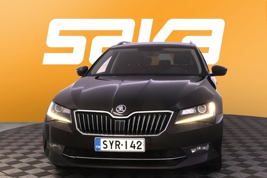 Skoda Superb vaihtoauto