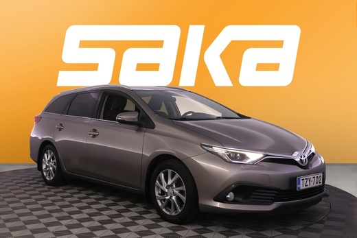 Toyota Auris vaihtoauto